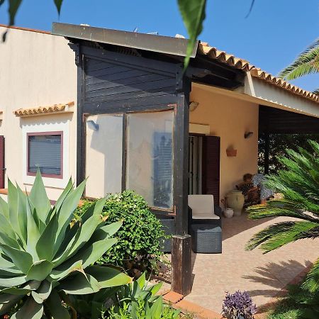 Casa Migliorisi A Marina Di Ragusa Per Vacanze Exterior photo